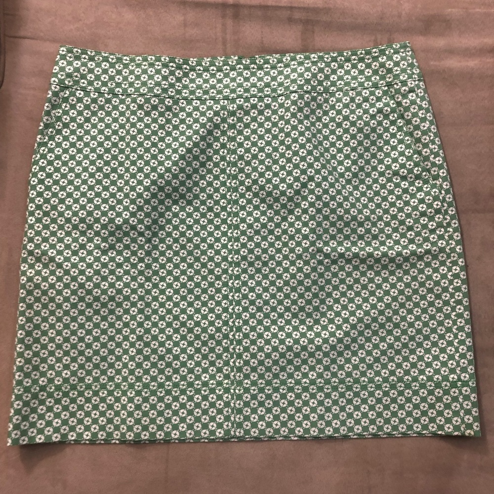 Talbots Women’s green/white skirt size 14 Petite